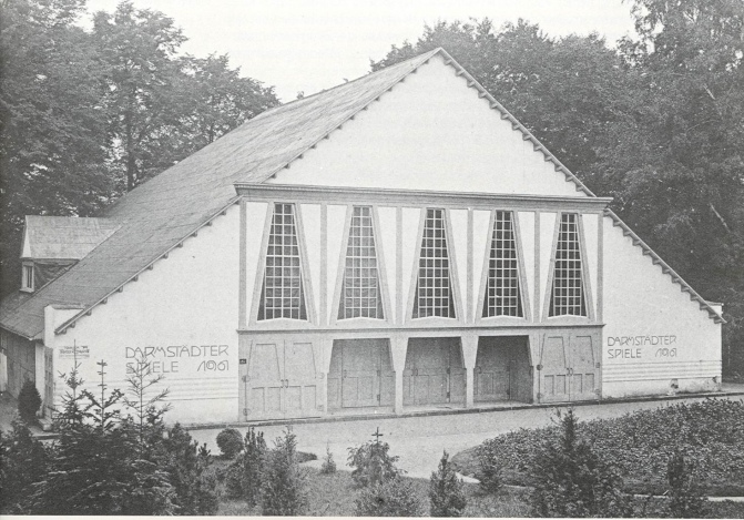 8 Spielhaus